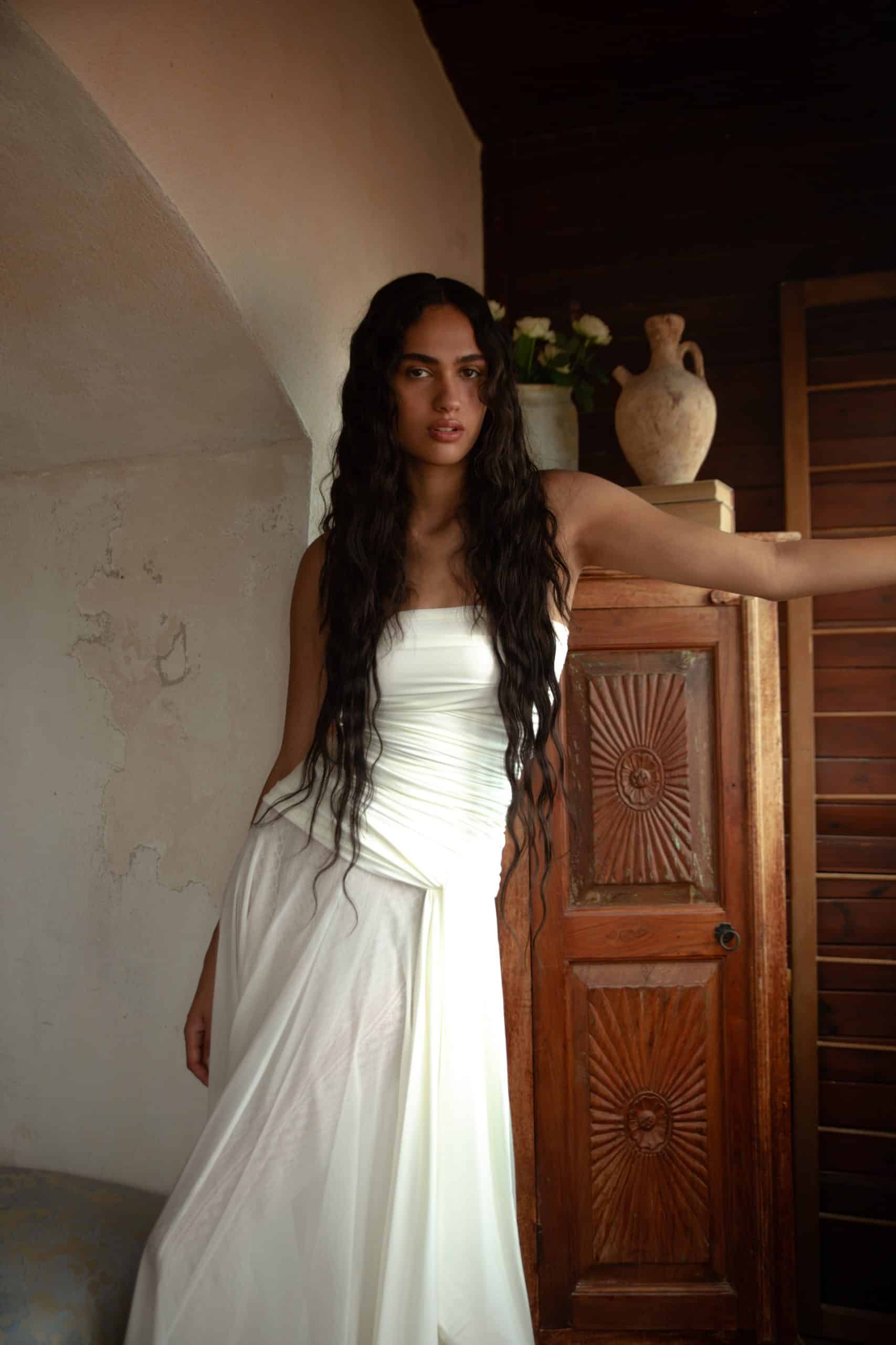 Strapless stretch gown